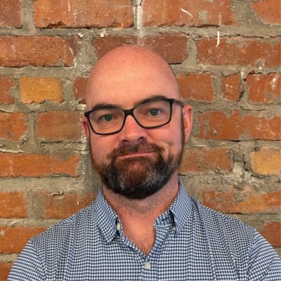 Daniel Harkin headshot
