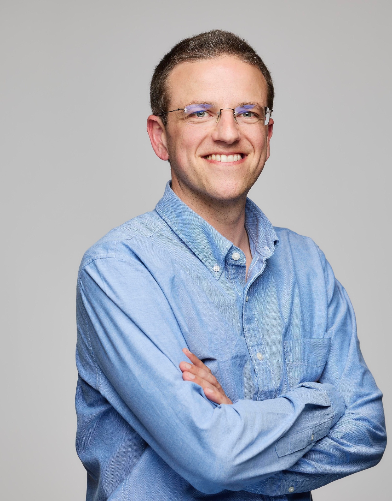 Andrew Hall headshot